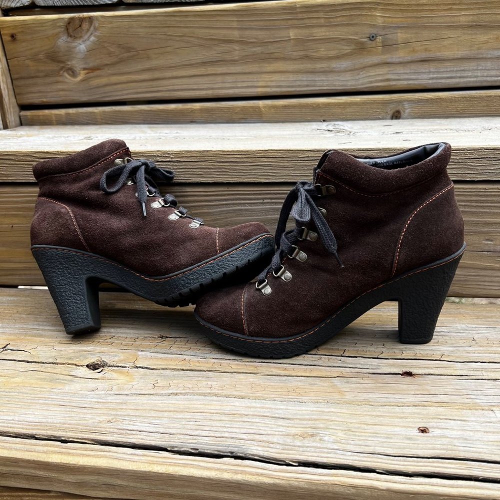 Born BOC Bootie Shoes Boots size 9.5 Women Brown Suede Lace Up BC6769 - Picture 8 of 10